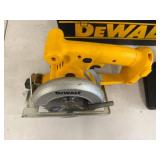 Cordless Circular Saw Kit - DeWalt DW935 With DW9091 Battery, Charger & Case
