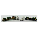 John Deere Die-Cast Tractor Hauler Set