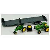 John Deere Die-Cast Tractor Hauler Set