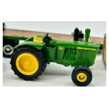 John Deere Die-Cast Tractor Hauler Set