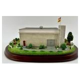 John Deere Dealership Circa 1958 Danbury Mint Sculpture With Certificate