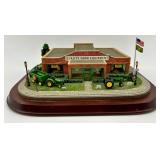 John Deere Dealership Circa 1947 Danbury Mint A1210 Display
