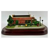 John Deere Dealership Circa 1947 Danbury Mint A1210 Display
