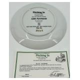 John Deere Collector Plate Set With Tractor Display