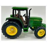 John Deere Toy Tractor Set
