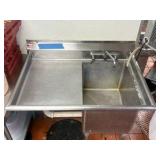 One-Compartment StS Deep Sink w/left-side drainboard