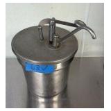 Sauce Dispenser