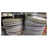 Pizza pan separators