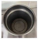 Sauce Dispenser