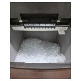Manitowoc Ice Maker and Ice Hopper