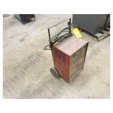 Century Battery Charger/Engine Starter
