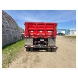 1994 Ford LT8000F Dump Truck with Plow