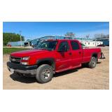 2007 Chevrolet Silverado 3500HD LTZ with Tommy Gate