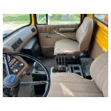 1994 Ford LT8000F Dump Truck with Plow
