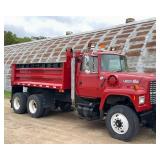 1994 Ford LT8000F Dump Truck with Plow