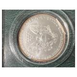 2002 AMERICAN SILVER EAGLE IN CASE 2002 AMERICAN SILVER EAGLE IN CASE