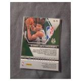 Giannis Antetokounmpo 2019 Panini Mosaic Card