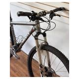 Moots Mootox RSL Titanium Mountain Bike Moots Mootox RSL Titanium Mountain Bike