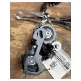 Shimano 105 Bicycle Derailleurs (Lot of 5) Shimano 105 Bicycle Derailleurs (Lot of 5)