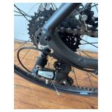NEW Haro Aeras Hybrid Bike Size Small NEW Haro Aeras Hybrid Bike Size Small