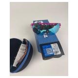 Tifosi Sledge Lite Fototec Sunglasses With Case Tifosi Sledge Lite Fototec Sunglasses With Case