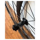 Fulcrum Disc Brake Center Lock Front Wheel Pair Fulcrum Disc Brake Center Lock Front Wheel Pair
