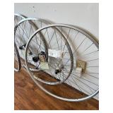 27 Inch Bicycle Wheels (Lot of 4) 27 Inch Bicycle Wheels (Lot of 4)