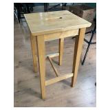 Wooden Bar Stool With Footrest Wooden Bar Stool With Footrest