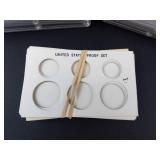 1 bag of 16 Capital mint set holders