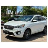 2016 KIA SORENTO SX V6 *All Wheel Drive* (NO RESERVE)