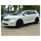 2010 TOYOTA VENZA *All Wheel Drive | No Accidents Reported*