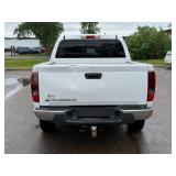 2004 CHEVROLET COLORADO Z71 LS *1 Owner | 4x4 | No Accidents Reported* (NO RESERVE)