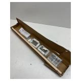Safety Innovations No Hole Stairway Baby Gate Mounting Kit - Fits Posts from 2 3/4 inches to 3 1/2 inches Wide with Square or Round Tops - No Adhesives On Or Screws in Your Posts, (1-Pack)