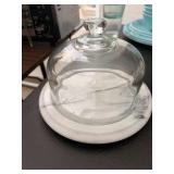 Cake Holder appears Stone