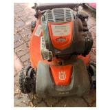 Husqvarna LC221A AWD Self-Propelled Lawn Mower w/ Bagger – Briggs & Stratton 675EXi