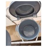 bedside commode chair (portable toilet chair)