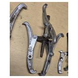Gear Pullers in Various Sizes