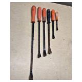 Stanley and Craftsman Pry Bars including 24" Heavy-Duty Bar, Medium Bars, and Small Bar