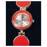 Soxy Quartz Bracelet Watch With Red Accents - New Battery - Running