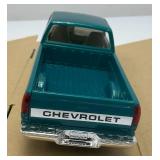 AMT Ertl Promo Car 1993 Chevrolet C-1500 Extended-Cab Teal Green Mettallic New Old Stock