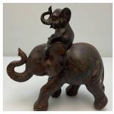 Vintage Momma Elephant With Baby Elephant On Back Figurine 7 3/4' x 7 3/4' x 3 1/4'