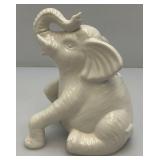Vintage White Ceramic Elephant Planter 4' x 6' x 6 1/2'