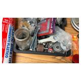 Contents on/under table