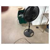 Pedestal fan