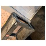 heavy duty bussing cart