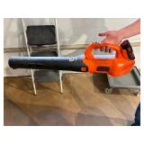 leaf blower