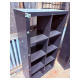 Twin display shelf units