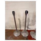 Set of 2 crowd dividers