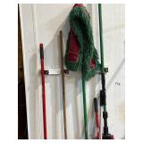 Mixed lot of cleaing equipment