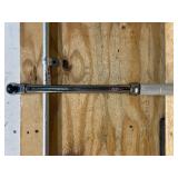 Klutch Mechanical Torque Wrench, 3/8in. Drive, 10 100 ft./lbs.